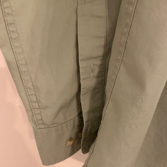 World Wide Sportsman Size M Green Shirt - Picture 8 of 8